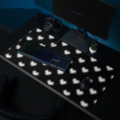 Barbed Heart Pattern Mouse Mat